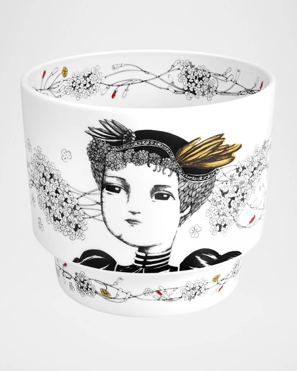 Rainhas de Portugal Cachepot, Queen Santa Isabel